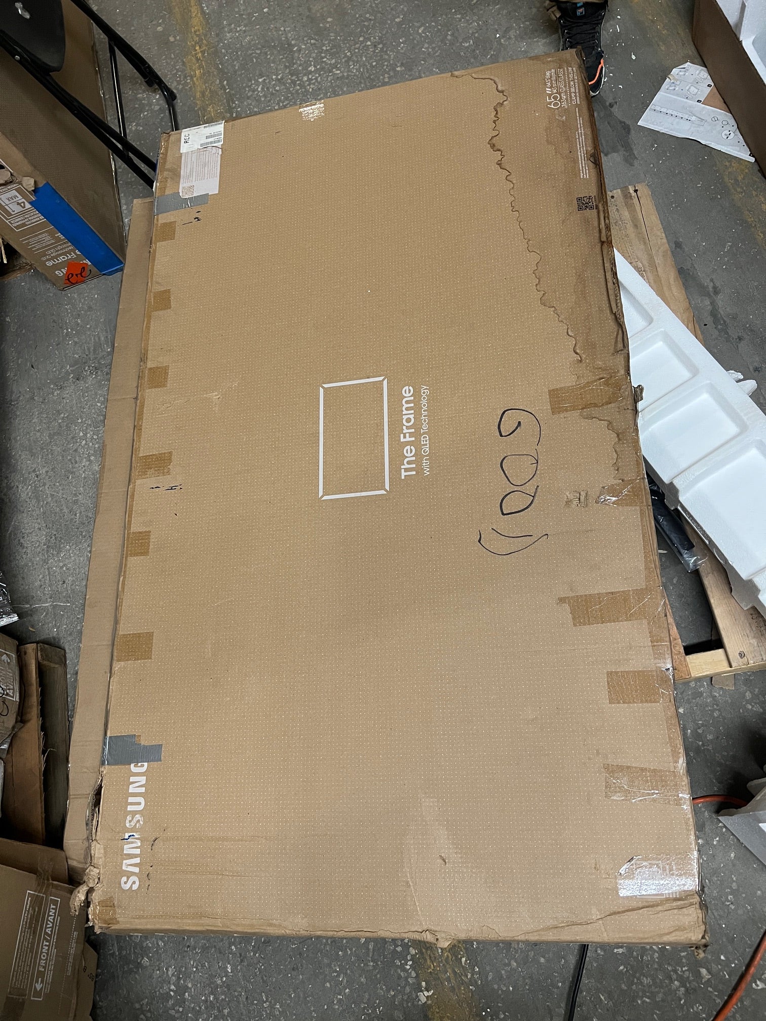 SAMSUNG 65-Inch Class QLED 4K The Frame